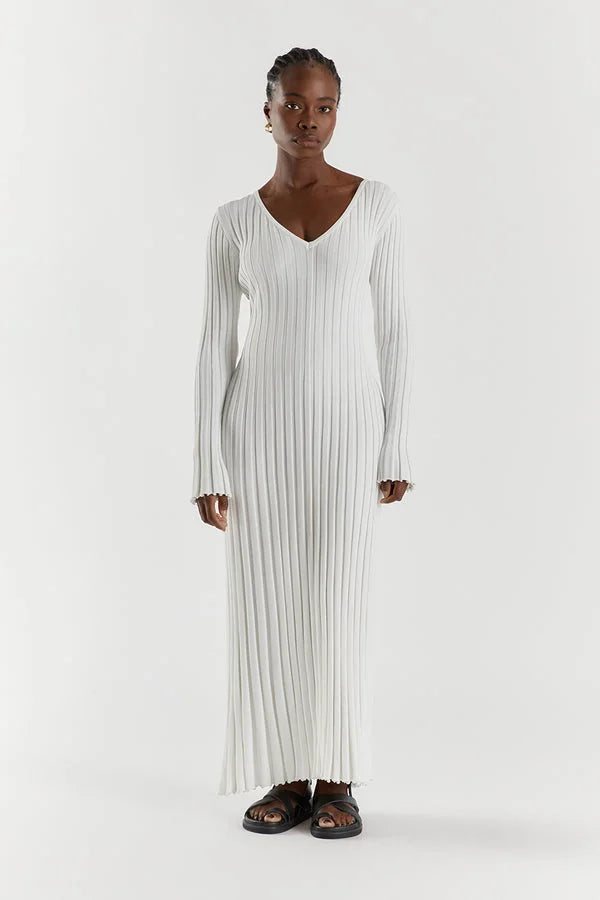 Demi™  V-neck midi dress with sleeves