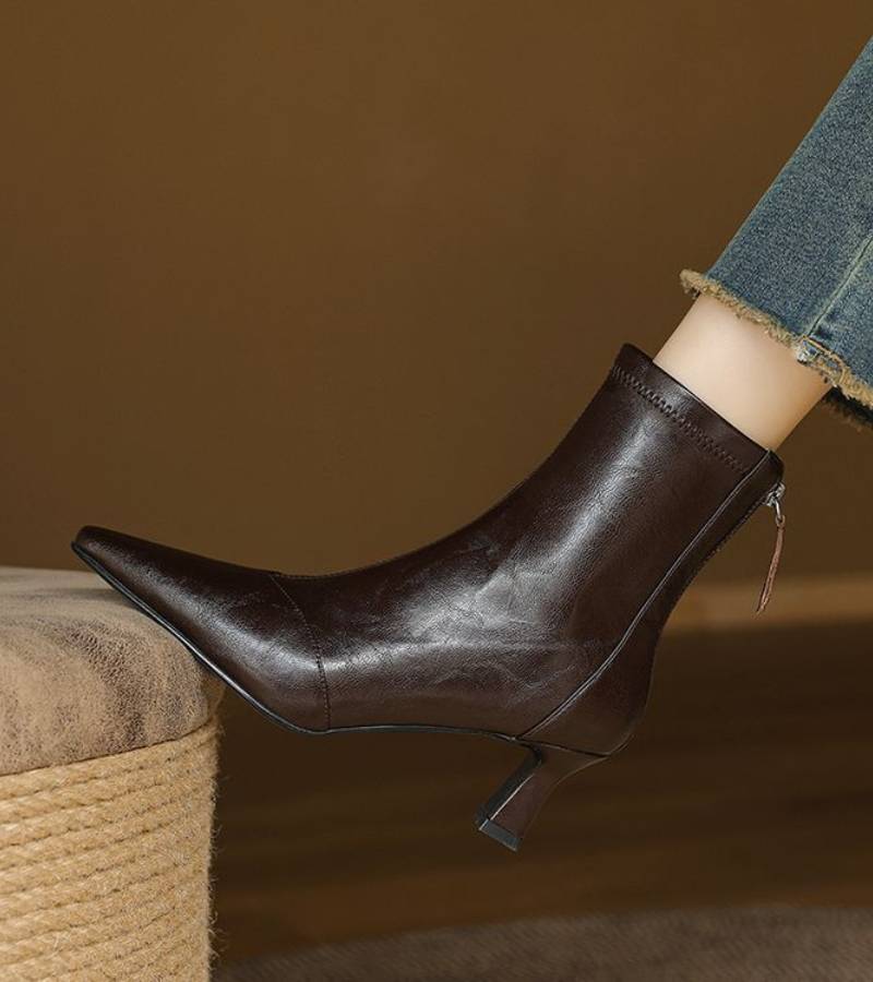 FONTAINE | Bottines en cuir à talon élégant