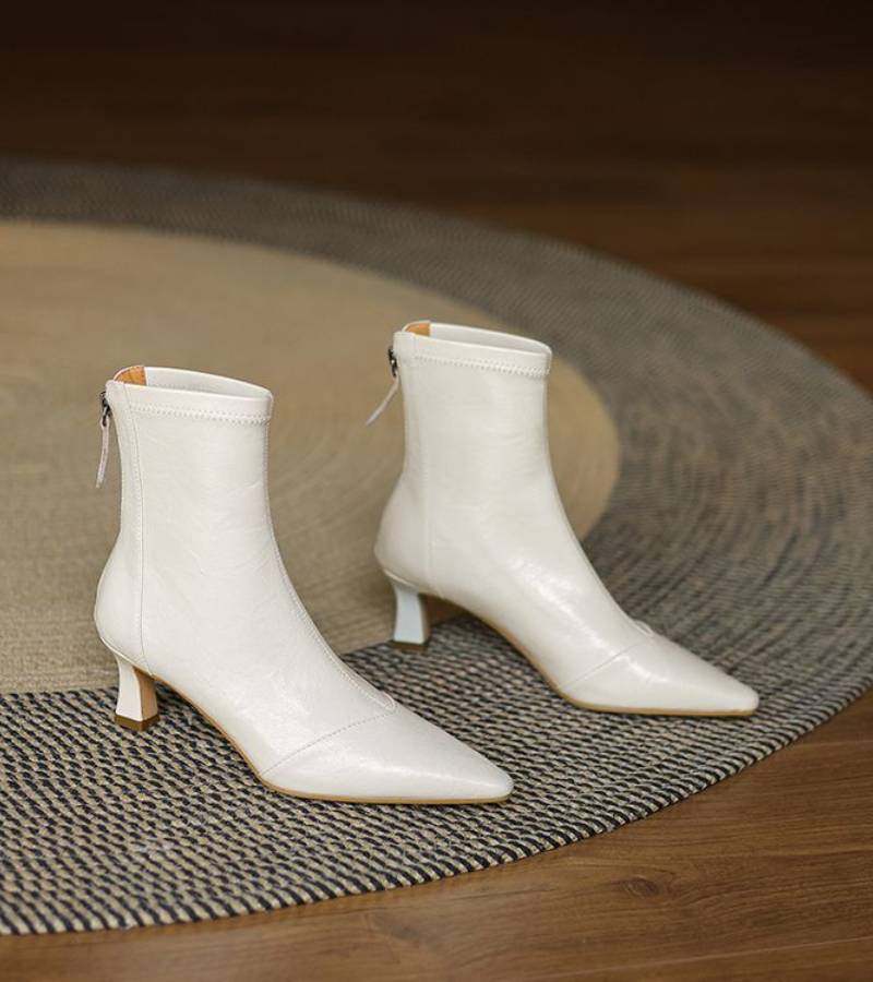 FONTAINE | Bottines en cuir à talon élégant