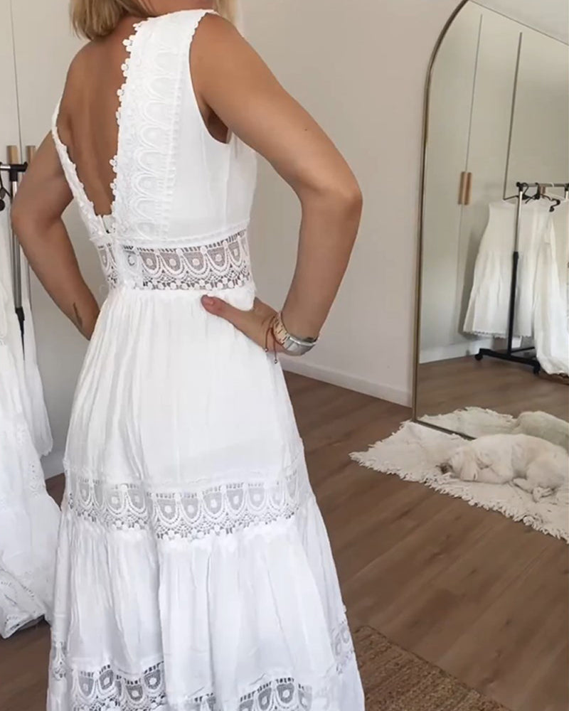 Fontaine™ | Circe – Robe camisole en dentelle à col V