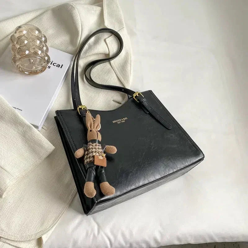 Fontaine™ | Nora – Sac à main compact et élégant