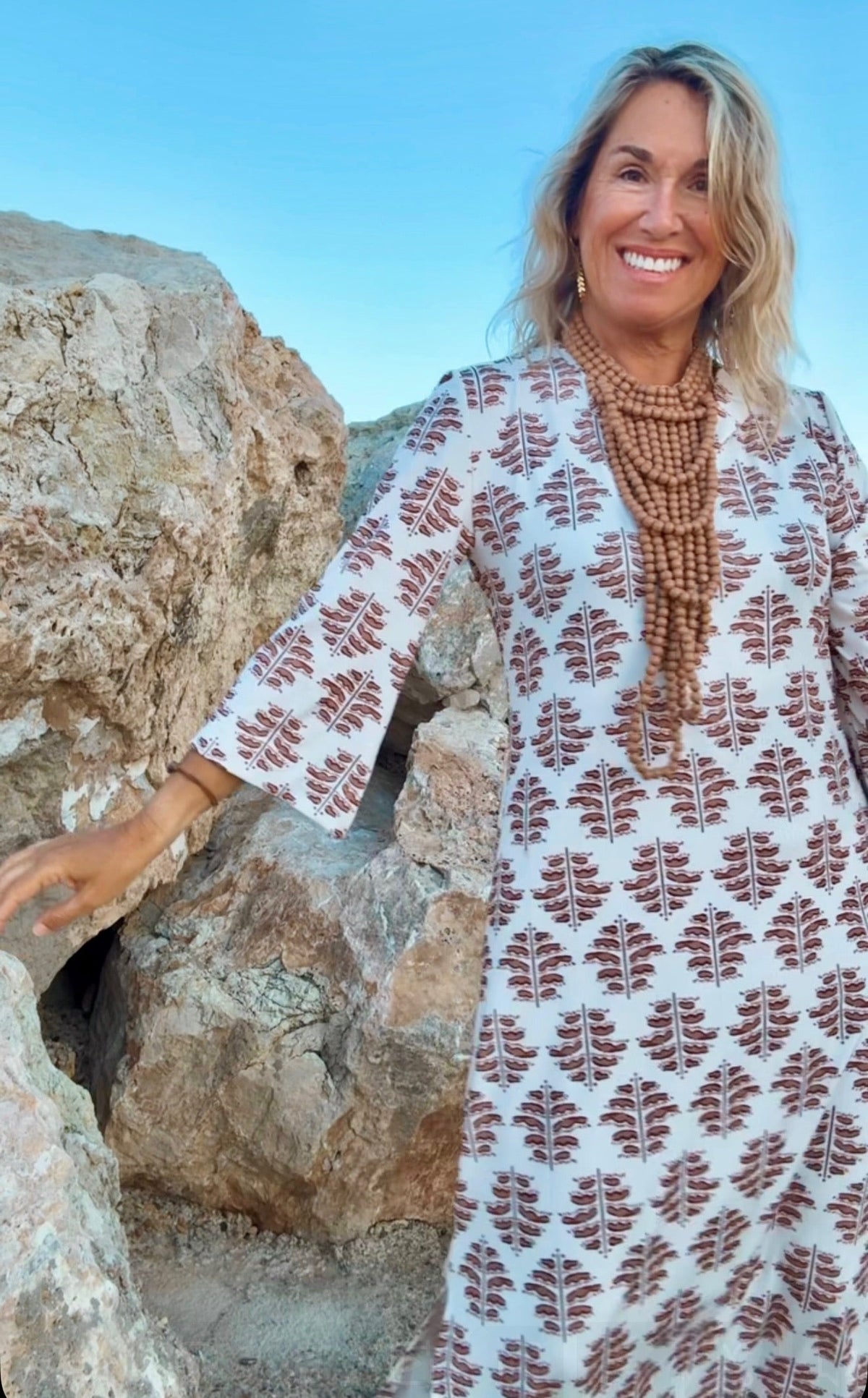 Fontaine™ | Alameda – Robe d’été marron élégante