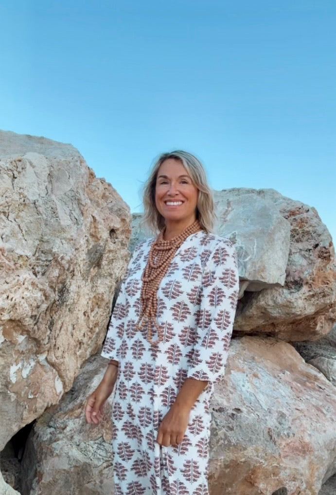 Fontaine™ | Alameda – Robe d’été marron élégante