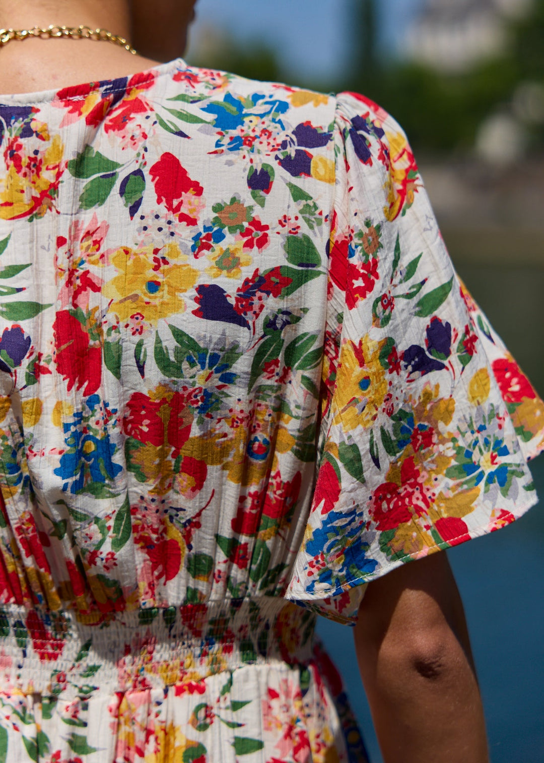 Fontaine™ | Sirine – Robe féminine aux lignes délicates