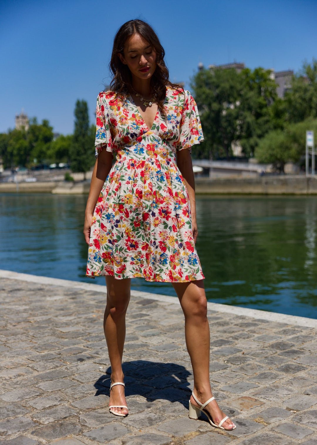 Fontaine™ | Sirine – Robe féminine aux lignes délicates