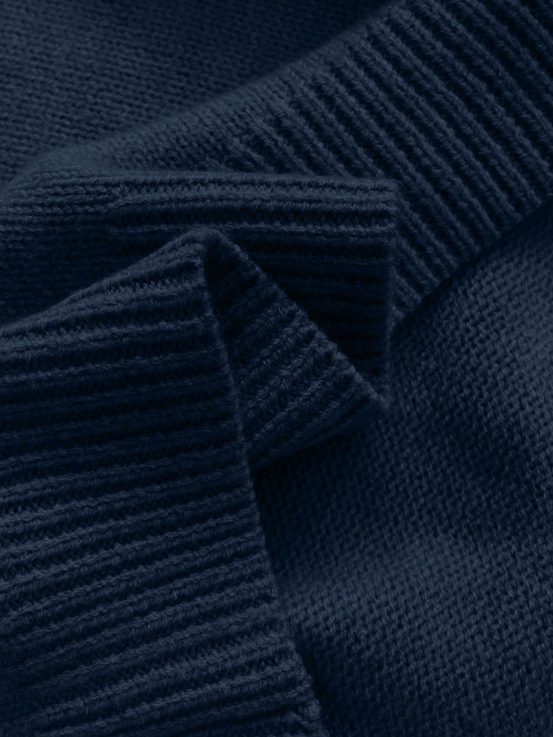 Céline | Pull chic à col en dentelle, toucher cachemire