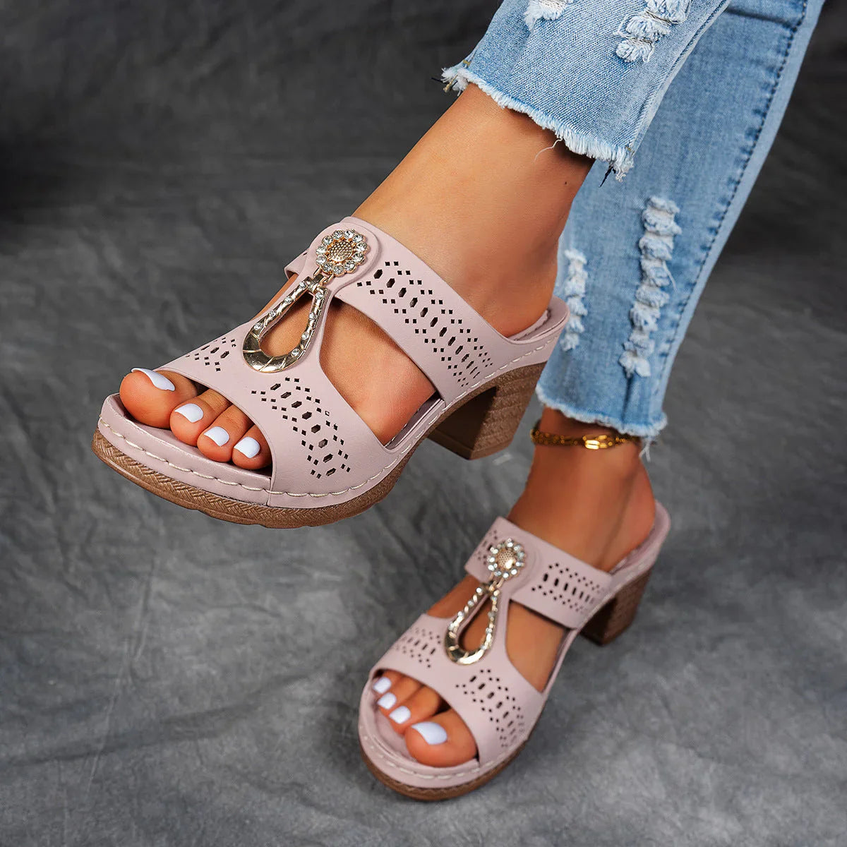 Zariah™ Orthopedic Heel Sandals