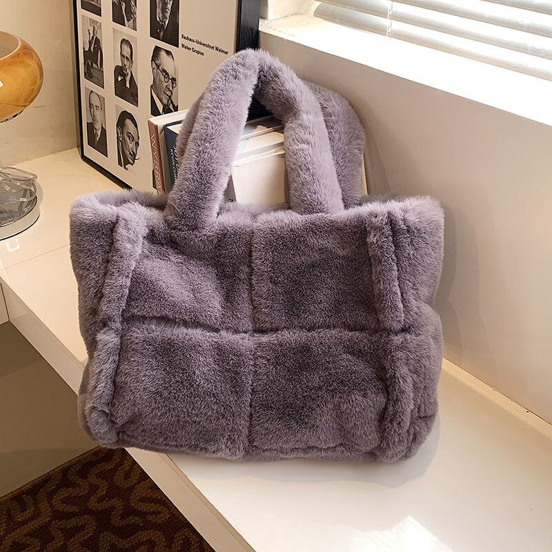 Fontaine™ | Dante – Sac à main effet peluche luxueux