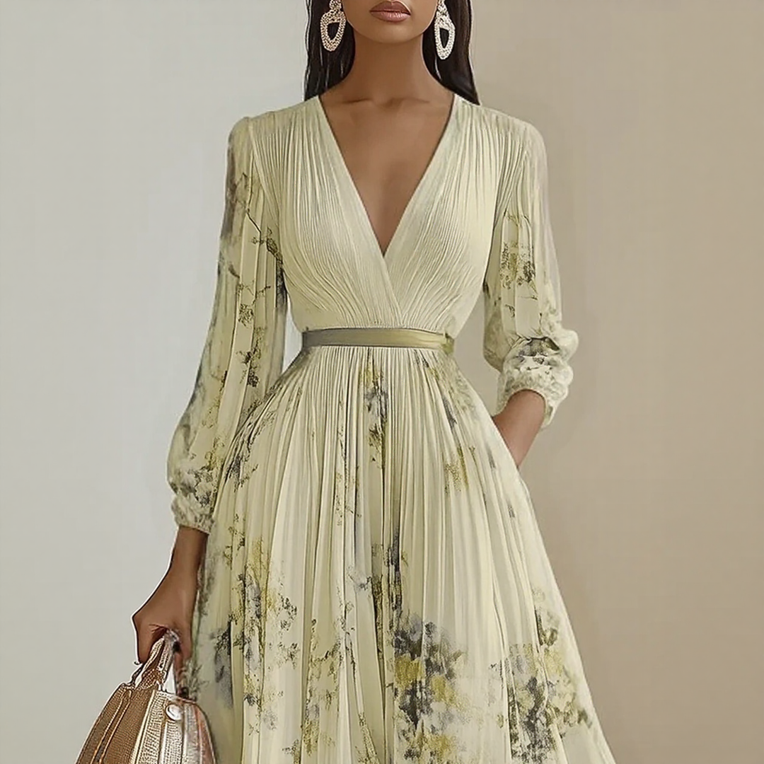 Lorelai™ | Elegant Pleated Maxi Dress