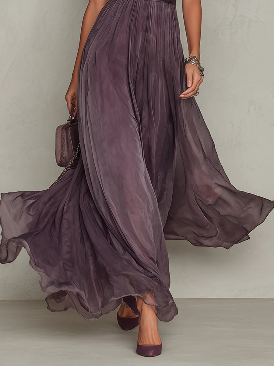 Ambre | Robe longue violette avec découpe goutte d'eau et bordure en dentelle de mousseline