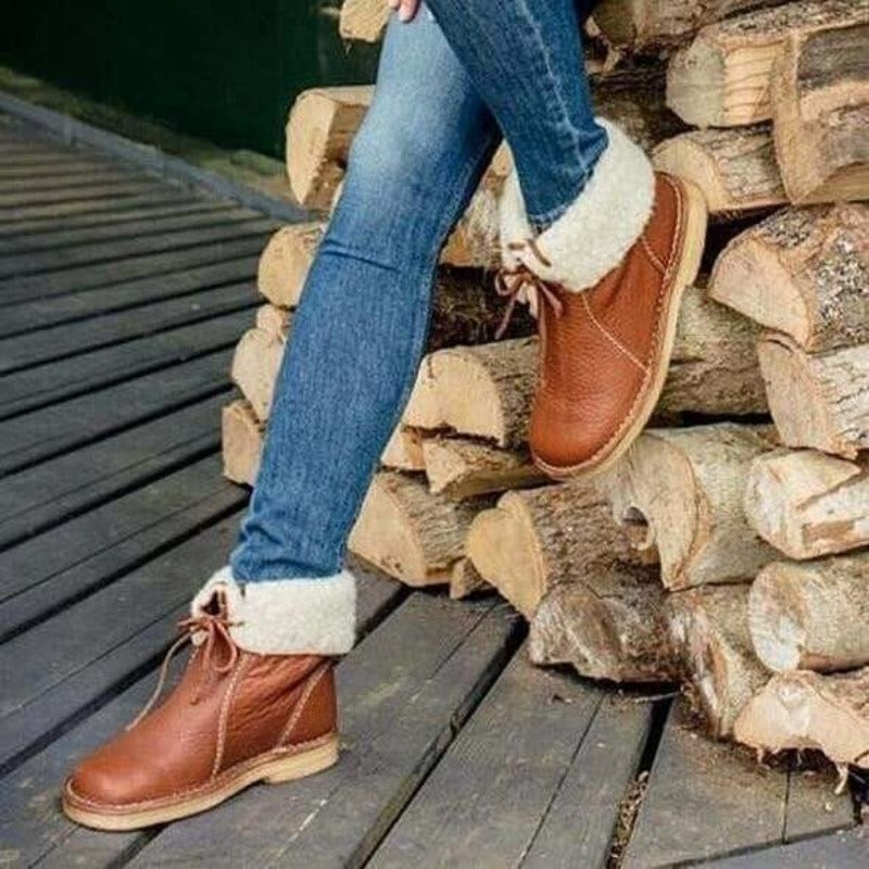 Charlie™ Step Inn Boots with Fleece Lining