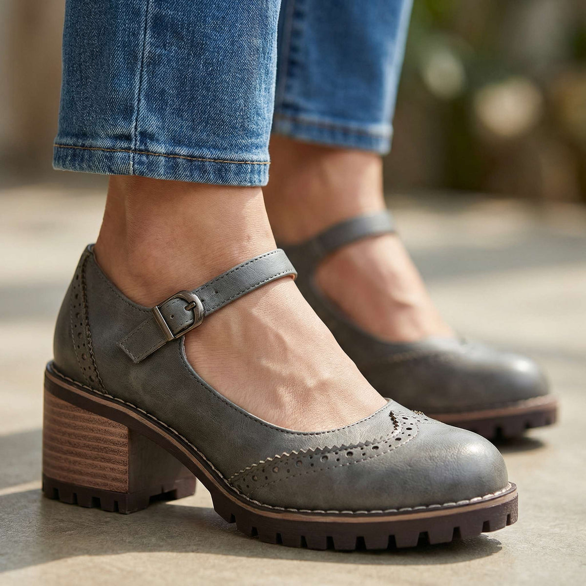 Solène | Escarpins brogue à talon carré