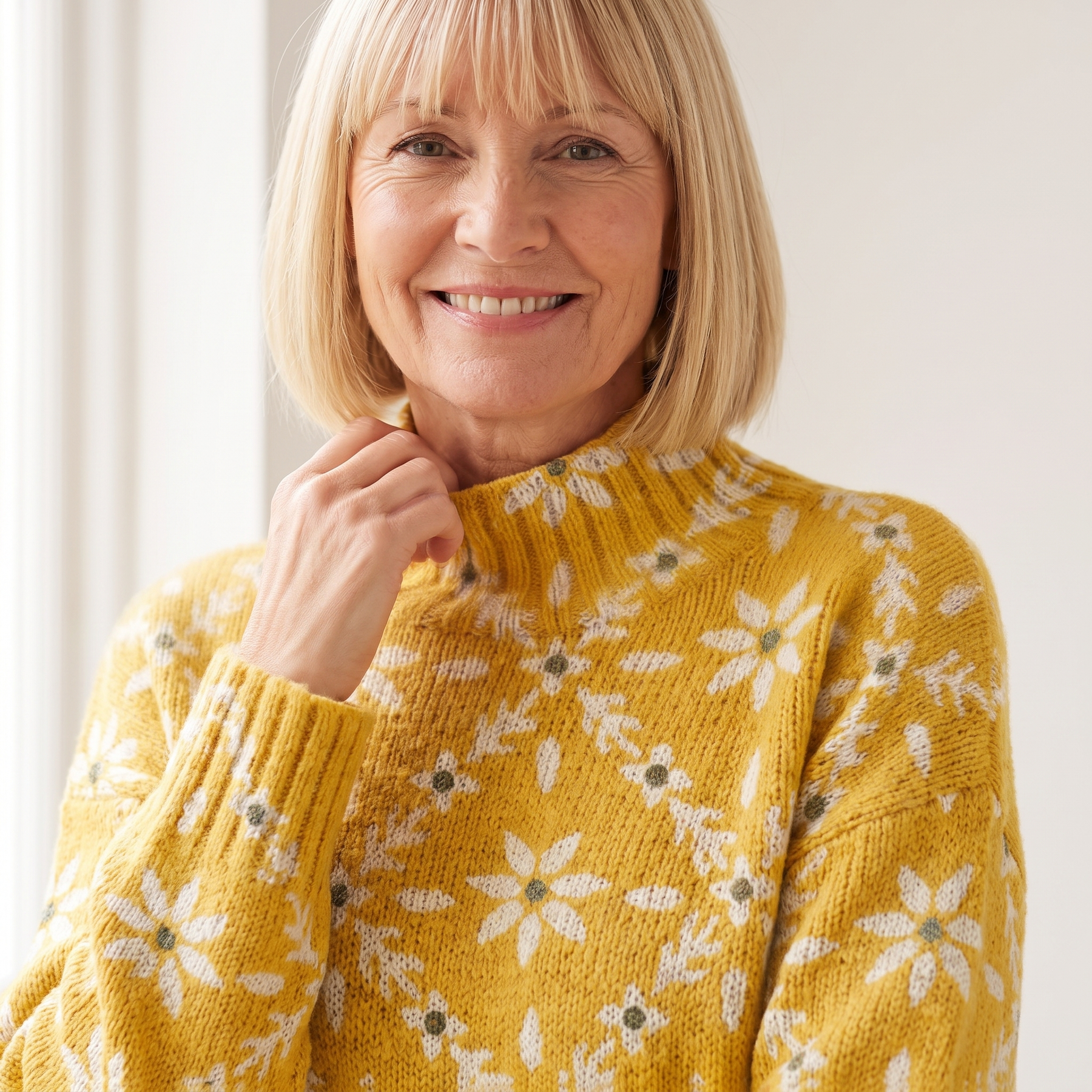 Daisy | Knitted Vintage Colour Block Floral Art