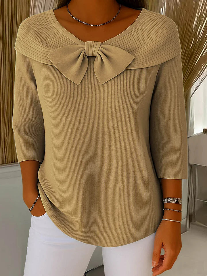 Julia | Elegant Knitted Top with Bow